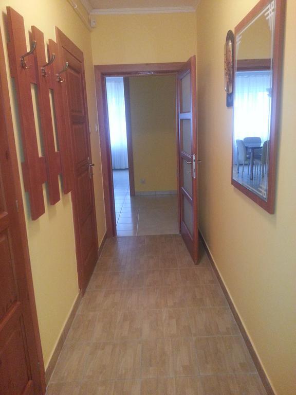 Szinva Apartman มิชโคลซ์ ภายนอก รูปภาพ