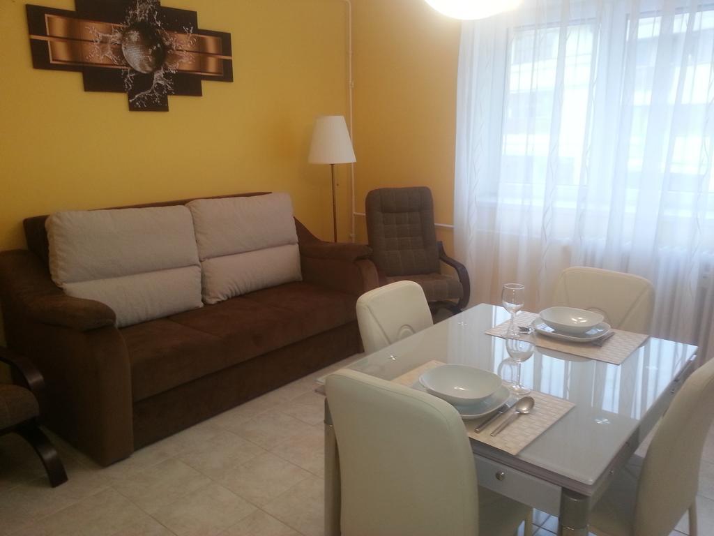 Szinva Apartman มิชโคลซ์ ภายนอก รูปภาพ